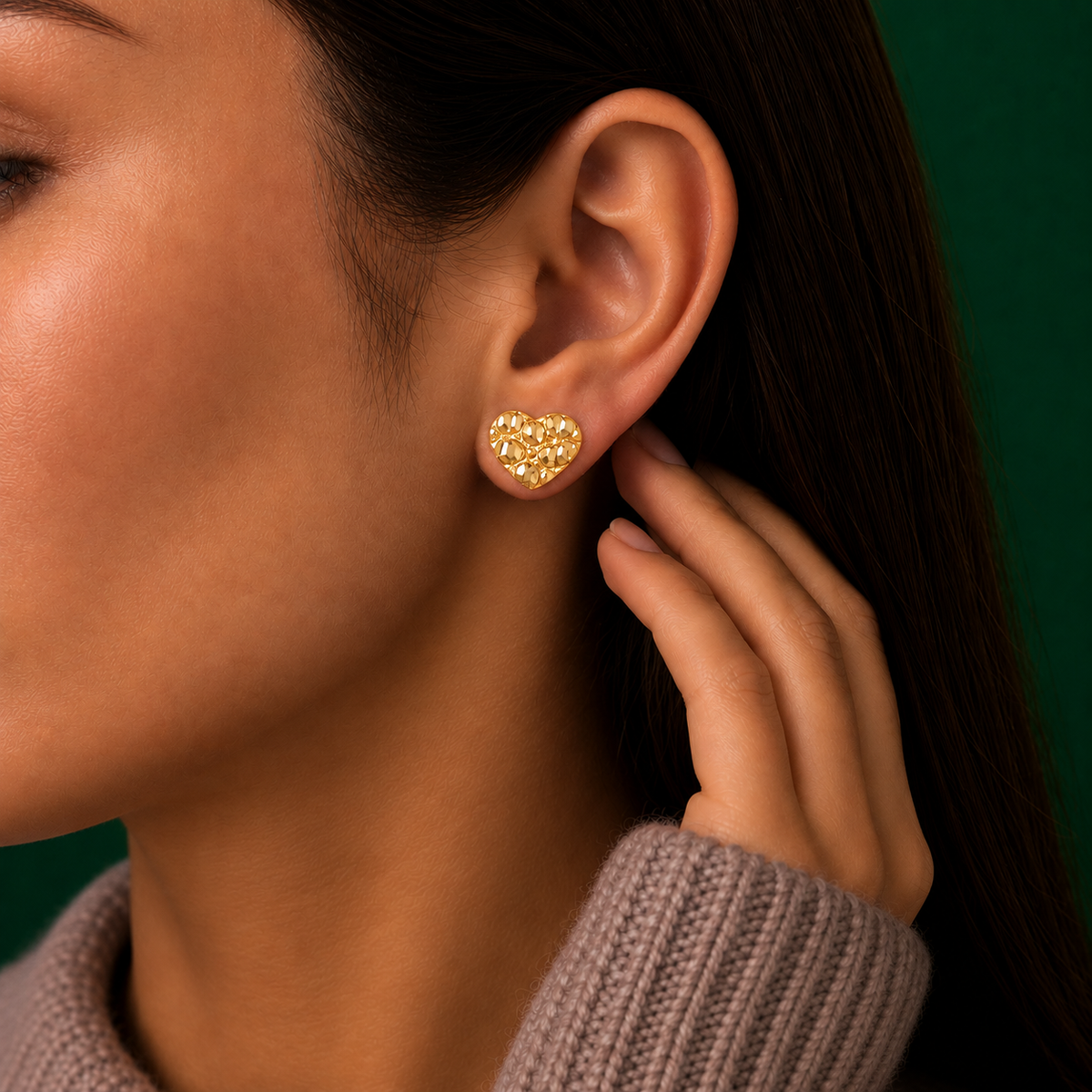 10K Gold Heart-Shaped Nugget Stud Earrings – Large